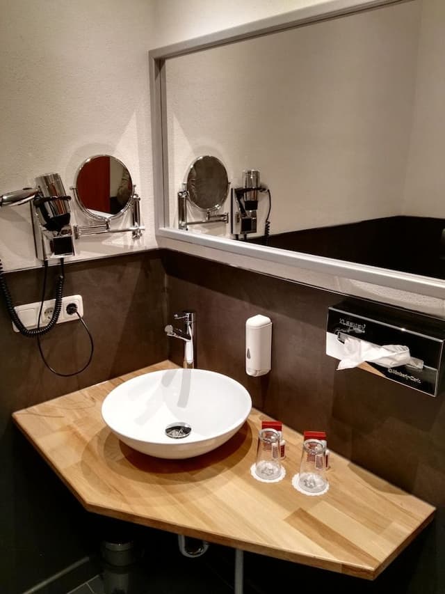 Business Double or Twin Room