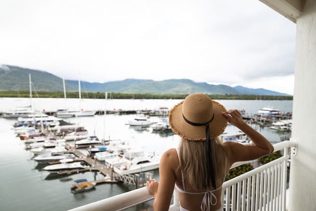 Executive Marina View King
