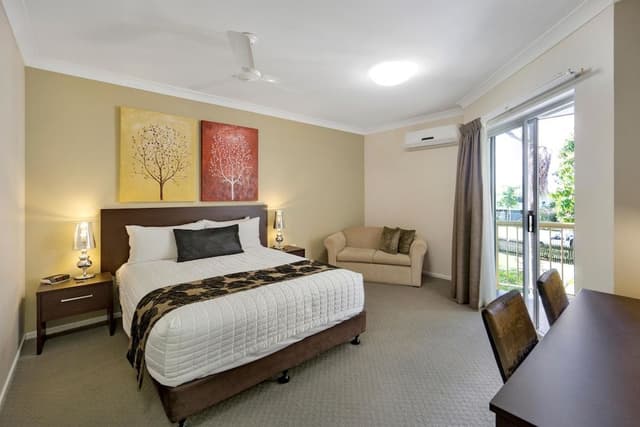 Superior Room, 1 Queen Bed, Non Smoking