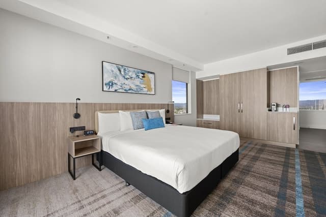 Premium Room, 1 King Bed, Ocean View