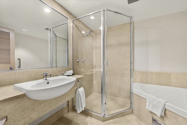 Standard Room, 1 King Bed, Ocean View (Top Floor)