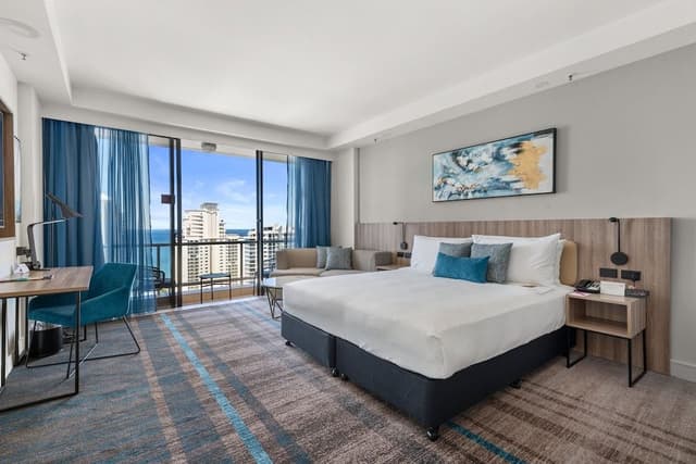 Standard Room, 1 King Bed, Ocean View (Top Floor)