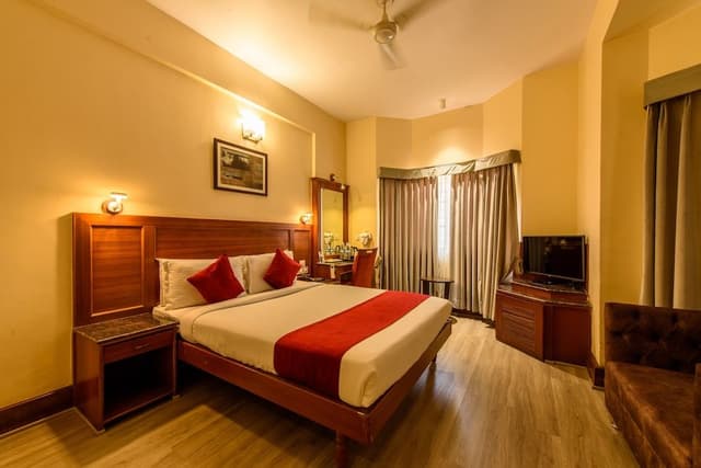 Executive Room, 1 King Bed
