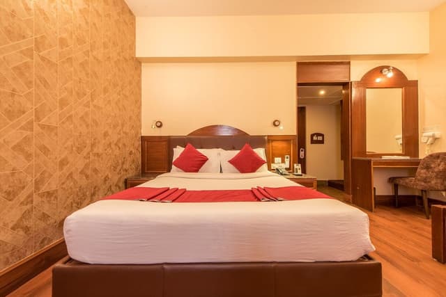 Premium Room, 1 King Bed