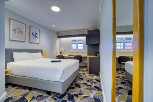 Deluxe King Room