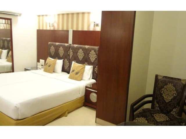 Deluxe Room, 1 Double or 2 Twin Beds