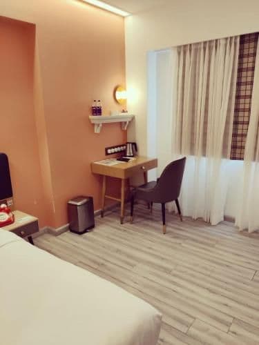 Deluxe Single Room
