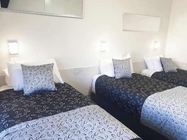 Suite, Multiple Beds, Non Smoking