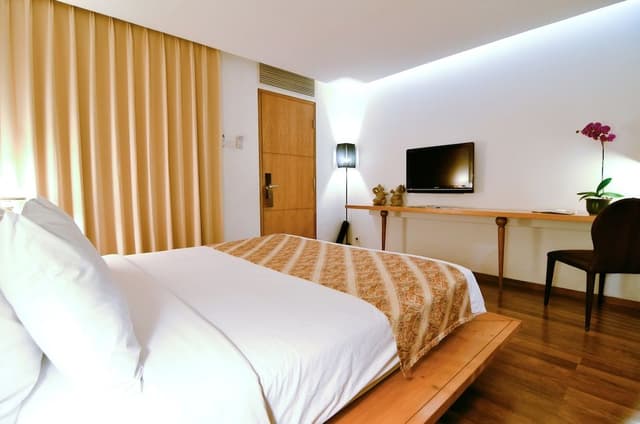Executive Room, 1 Queen Bed