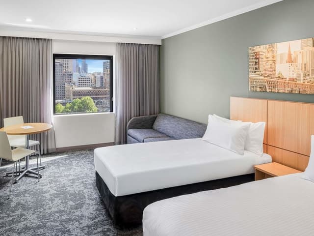 Superior Twin River View Room