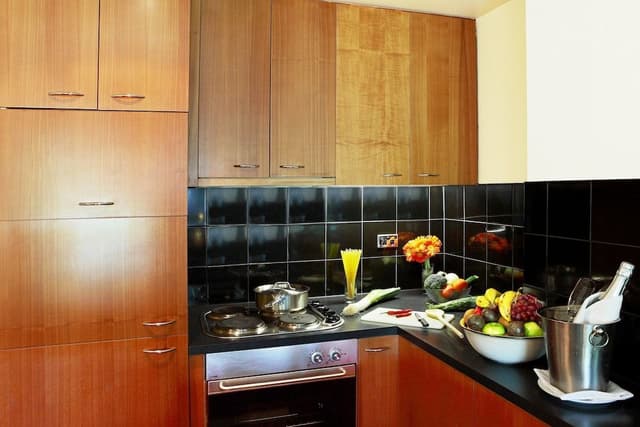 One Bedroom Apartment