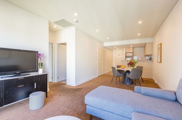 One Bedroom Apartment