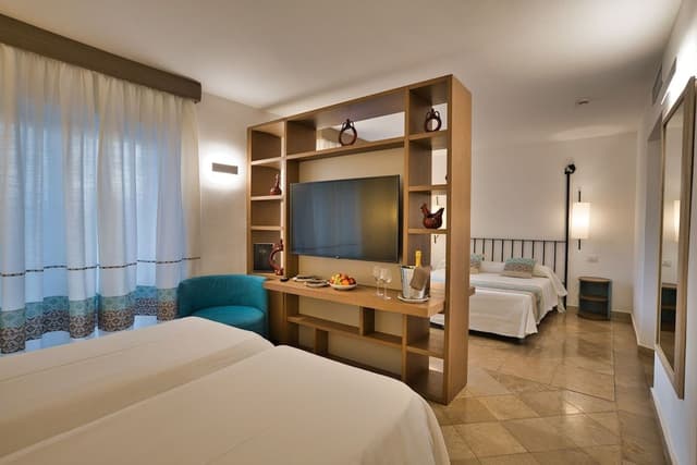Deluxe Room, Balcony, Sea View