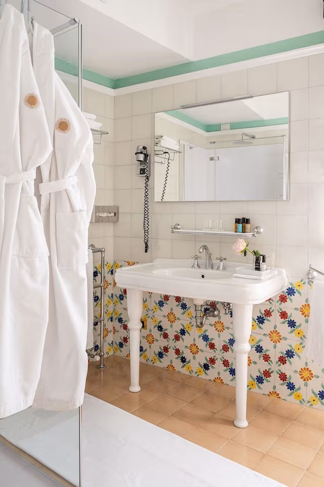 Deluxe Junior Suite