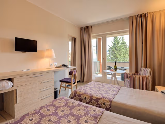 Classic Double Room, Balcony