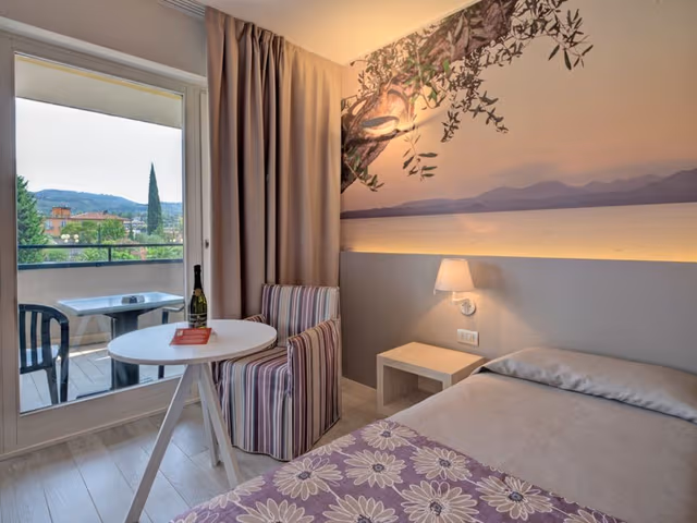 Classic Double Room, Balcony