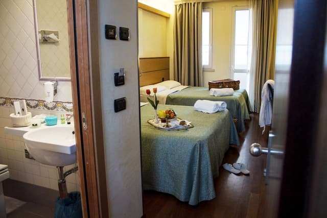 Classic Room, Multiple Beds, Annex Building