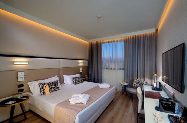 Superior Double Room Single Use, City View