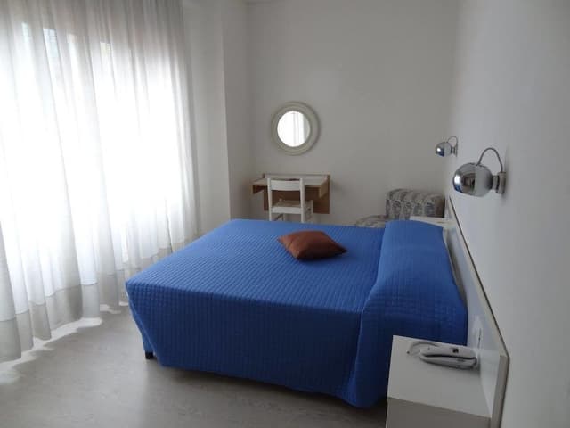 Basic Double or Twin Room, Mountain View