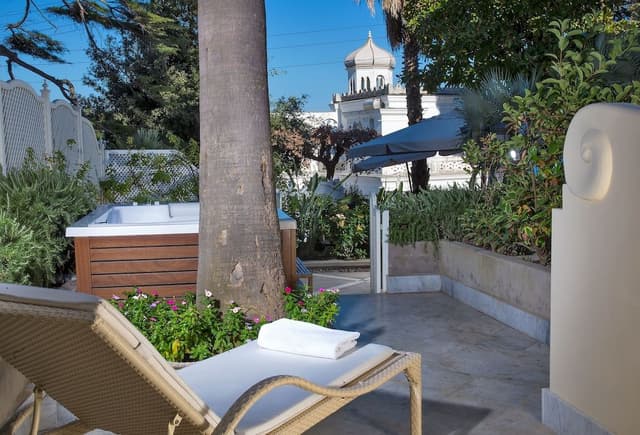 Deluxe Double or Twin Room, 1 Bedroom, Jetted Tub, Garden View