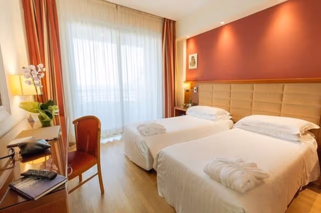 Deluxe Double or Twin Room, Sea View