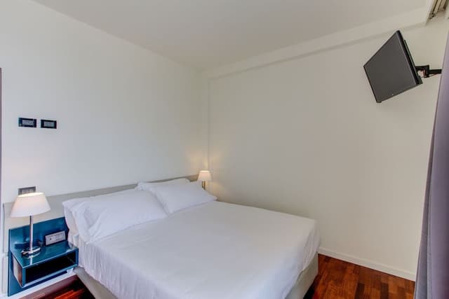 Double Room Single Use