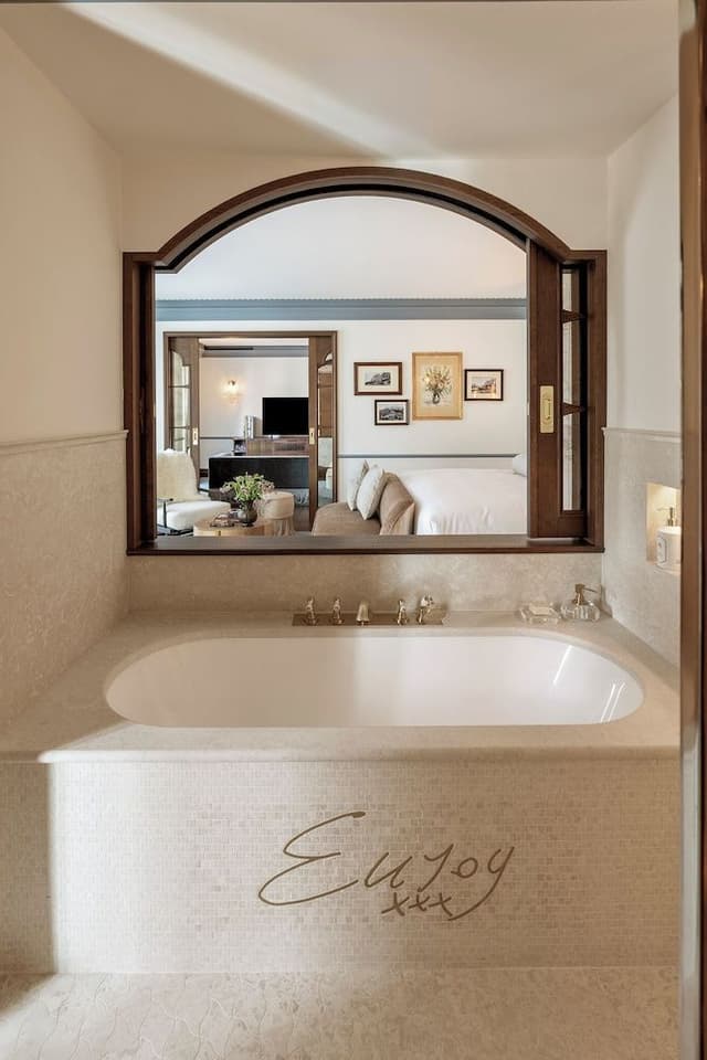 Grand Suite, Balcony