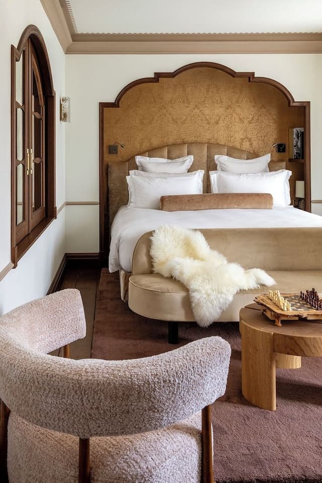 Executive Suite