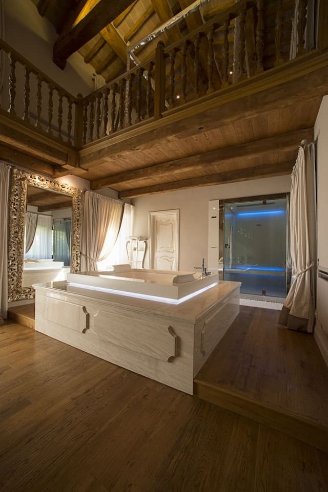 Suite Exclusive with SPA