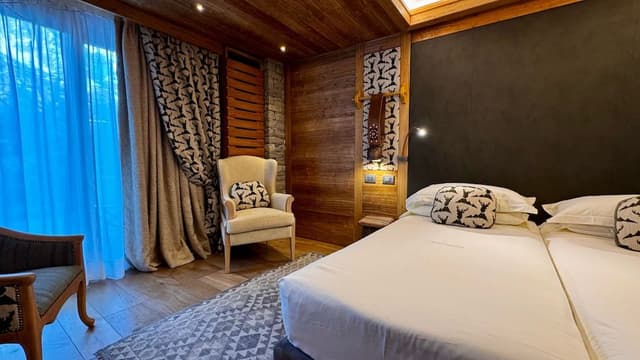 Suite, 2 Bedrooms, Mountain View (des Artistes du Mont Blanc)