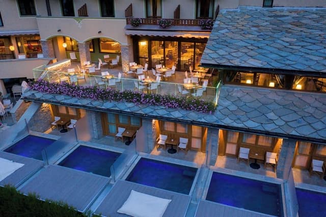 Executive Double or Twin Room, Private Pool, Mountain View