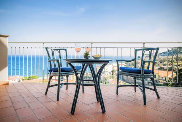 Family Room, Sea View (4 People)