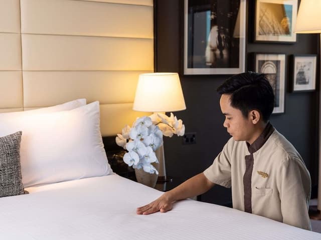 Superior Room, 1 King Bed, City View