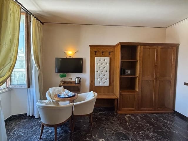 Superior Triple Room, City View