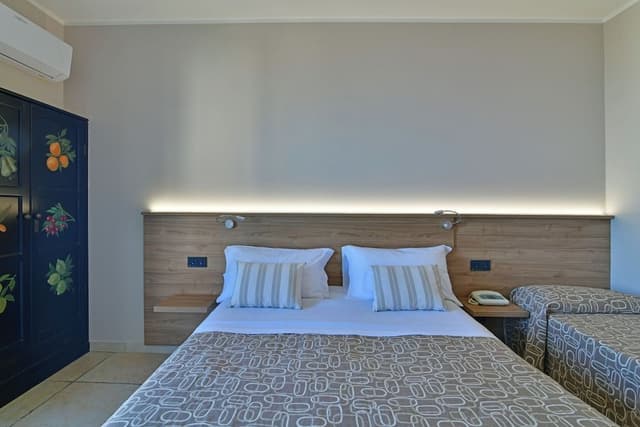 Classic Double or Twin Room, Balcony