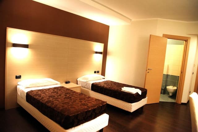 Comfort Twin Room