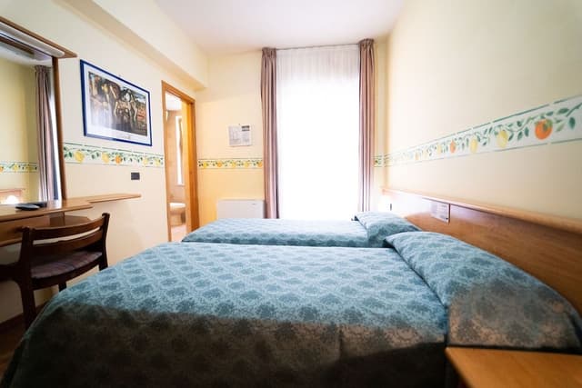 Room, Balcony