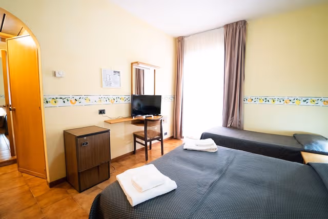 Triple Room