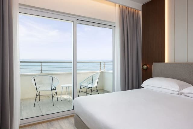 Double or Twin Room (Letto extra Vista Mare)