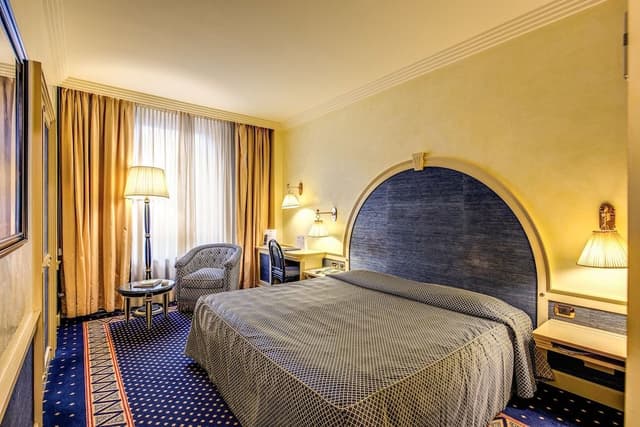 Double Room, Connecting Rooms