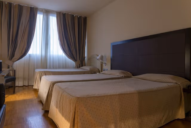 Triple Room, 3 Twin Beds