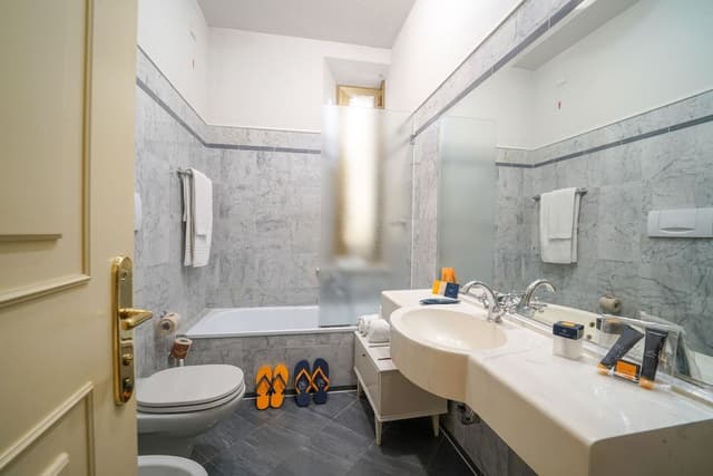 Classic Quadruple Room