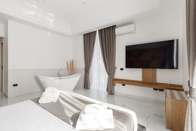 Superior Suite