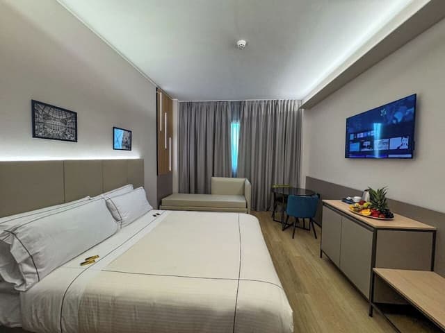 Classic Quadruple Room