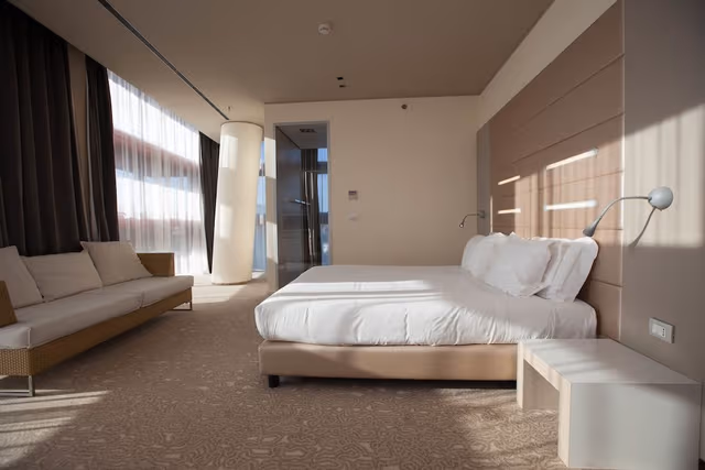 Superior Room, 1 King Bed, Non Smoking (Larger Room)