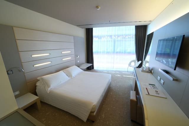 Comfort Room, 1 Queen Bed, Non Smoking