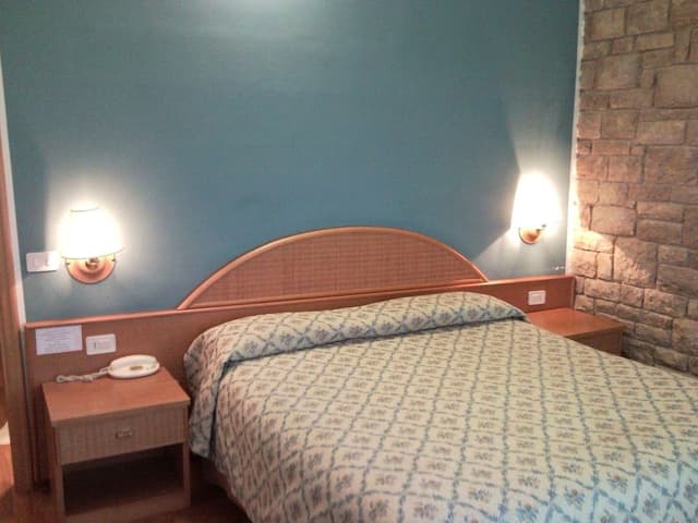 Single Room