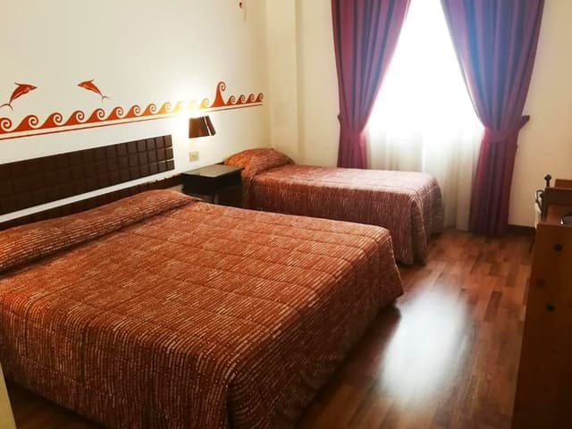 Triple Room