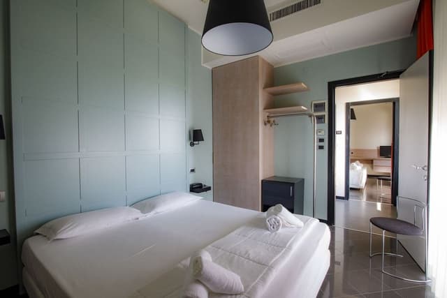Double Room, Balcony