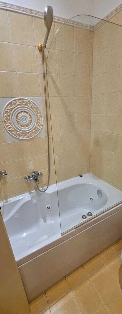 Deluxe Triple Room, City View